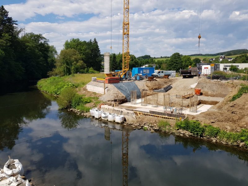 14 6 19 Fundament wächst langsam in die Höhe